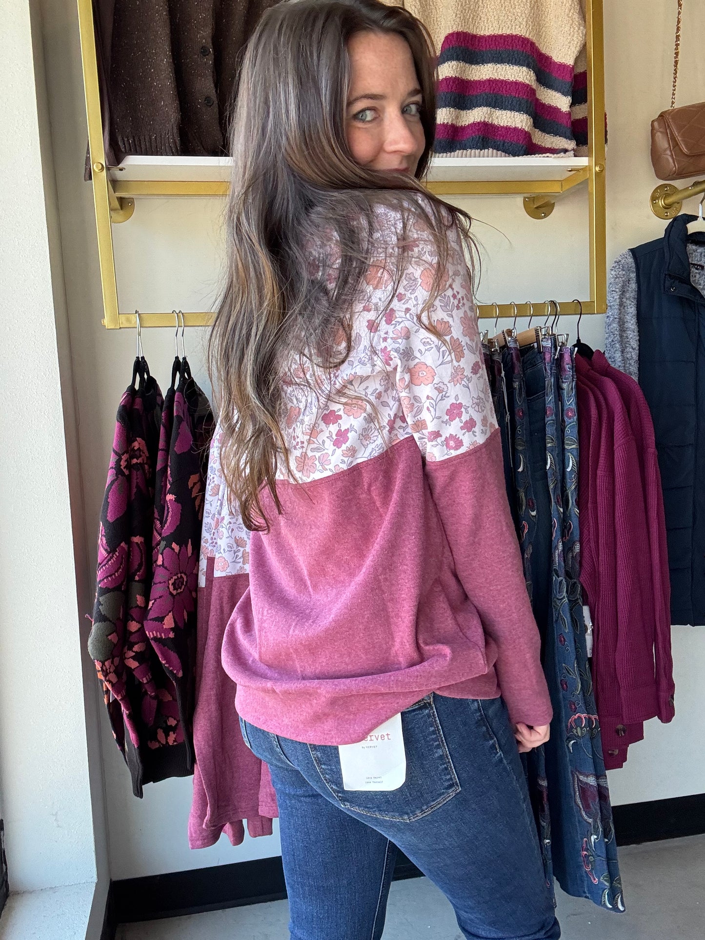Vintage Floral Raspberry Pullover