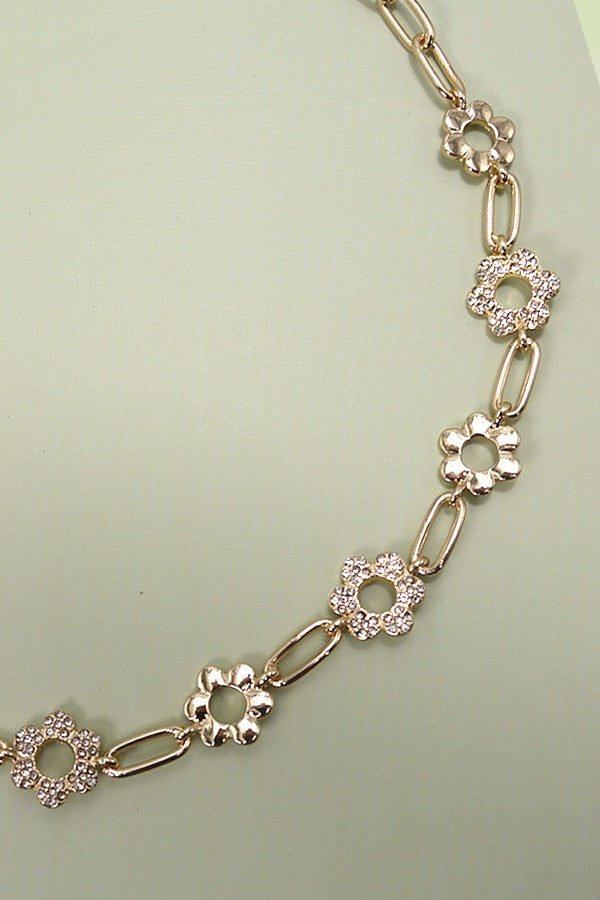 Daisy Rhinestone Necklace