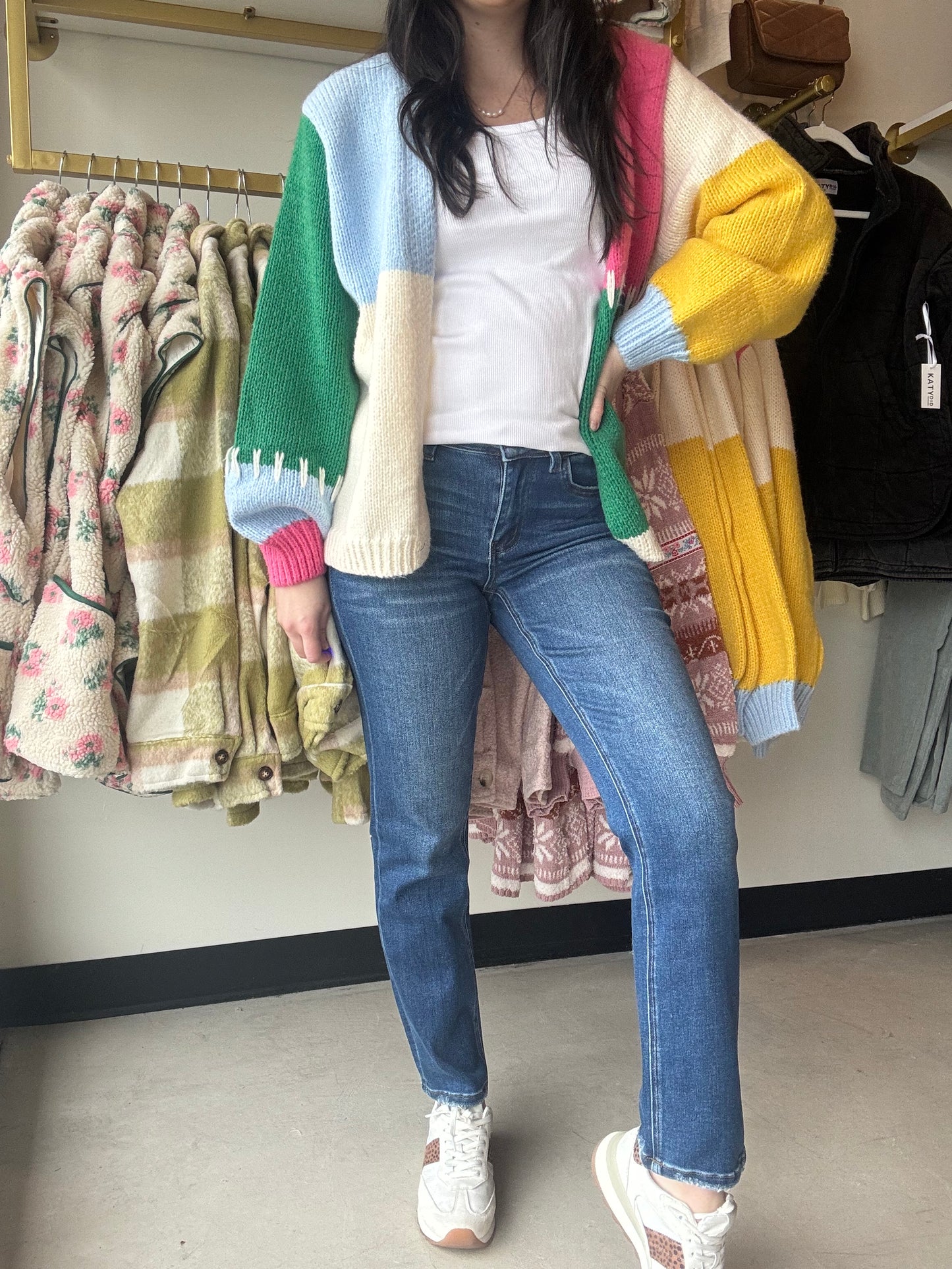 Mid Rise Ankle Slim Straight Jeans