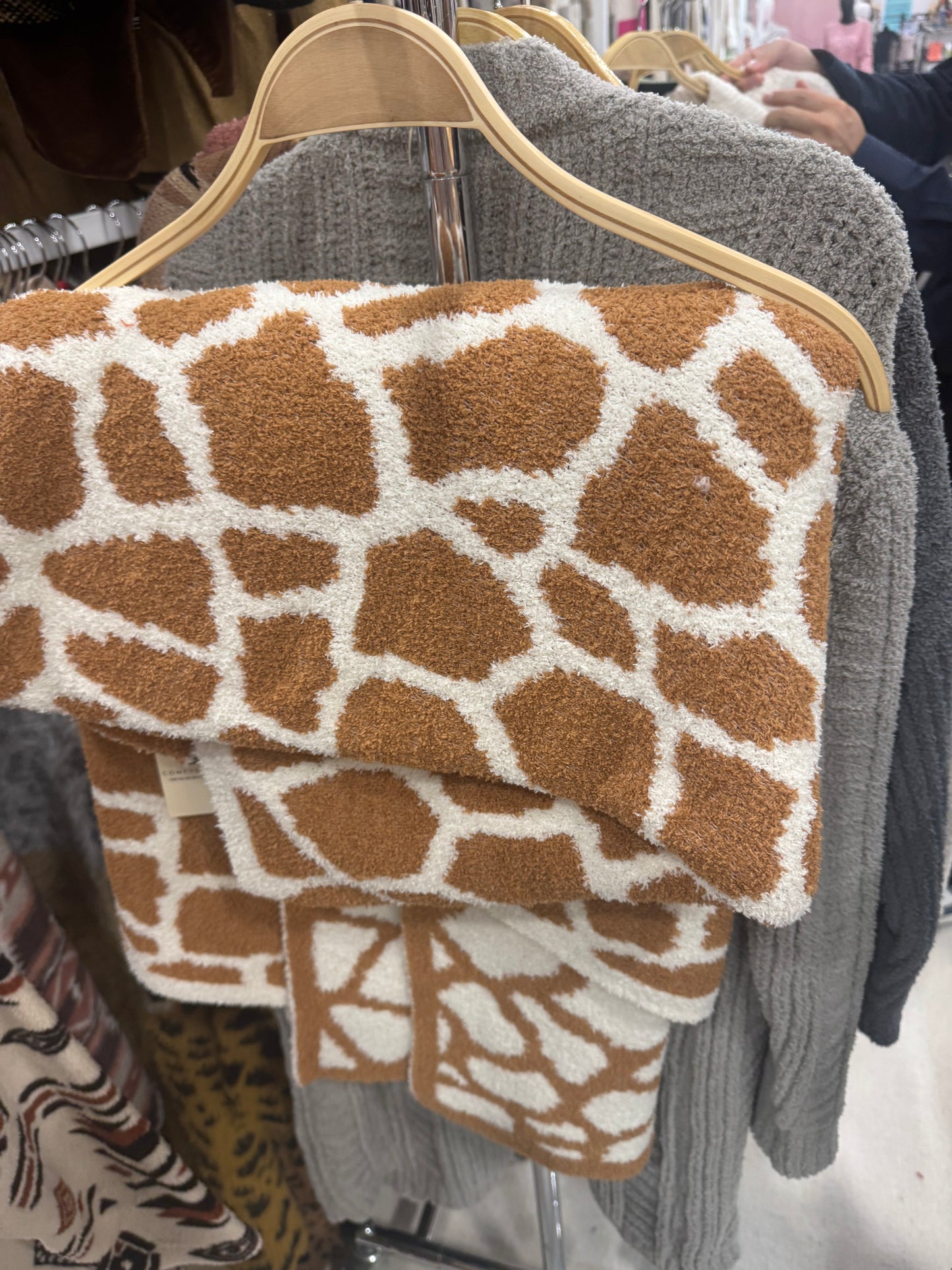 Giraffe Print Blanket
