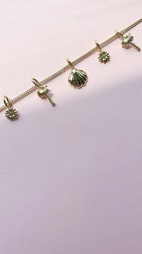 Sea Shell Charm
