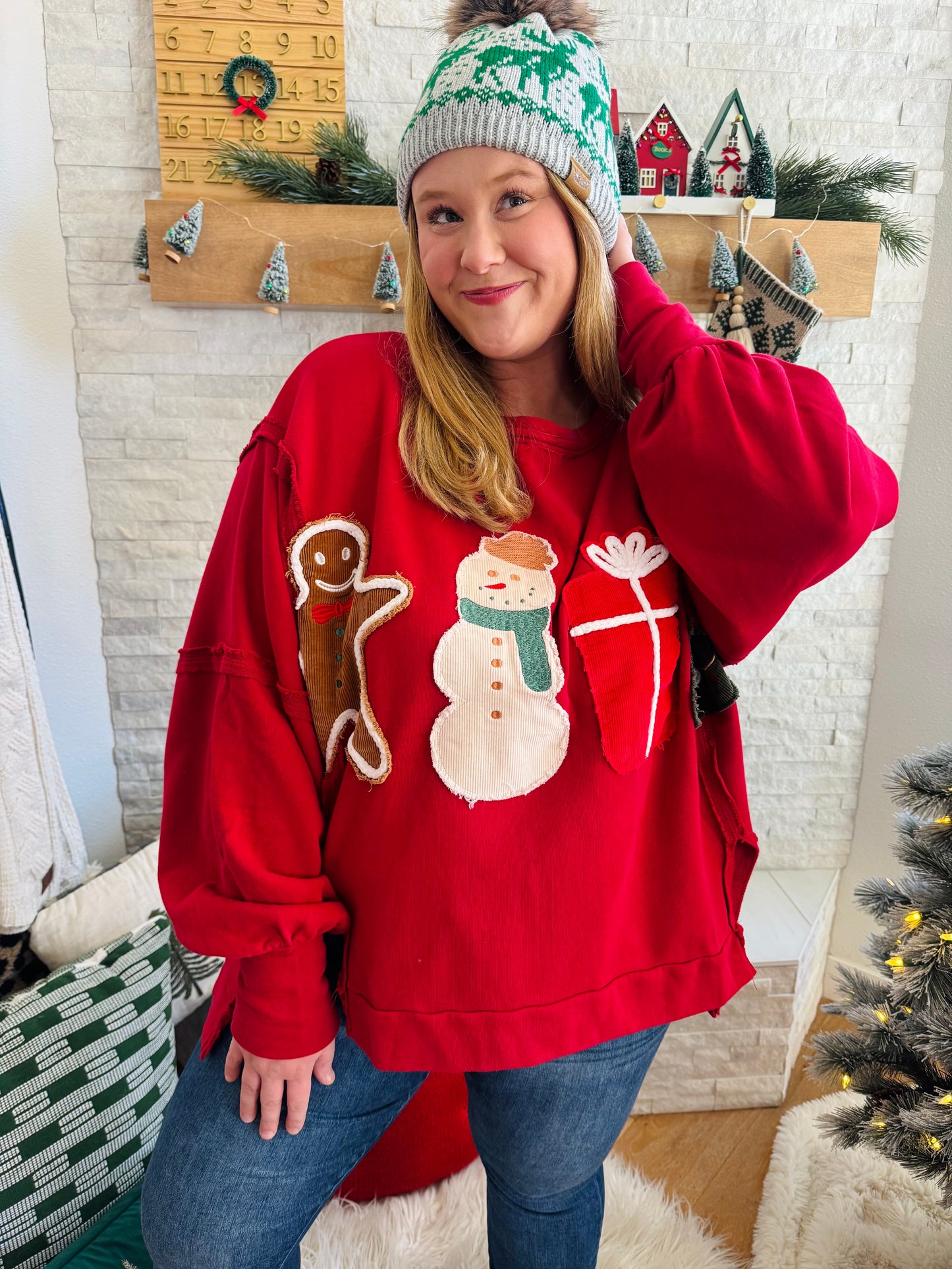 Get into the holiday spirit with this charming crimson sweatshirt, adorned with textured corduroy Christmas patches that add personality and festive flair. Crafted from soft French terry fabric, it's designed for all-day comfort whether you're decorating, caroling, or cozying up by the fire. The playful high-low hem gives it a contemporary edge that sets it apart from typical holiday wear. Celebrate the season in style with a sweatshirt that's as fun and jolly as the holidays themselves.
Fantastic Fawn