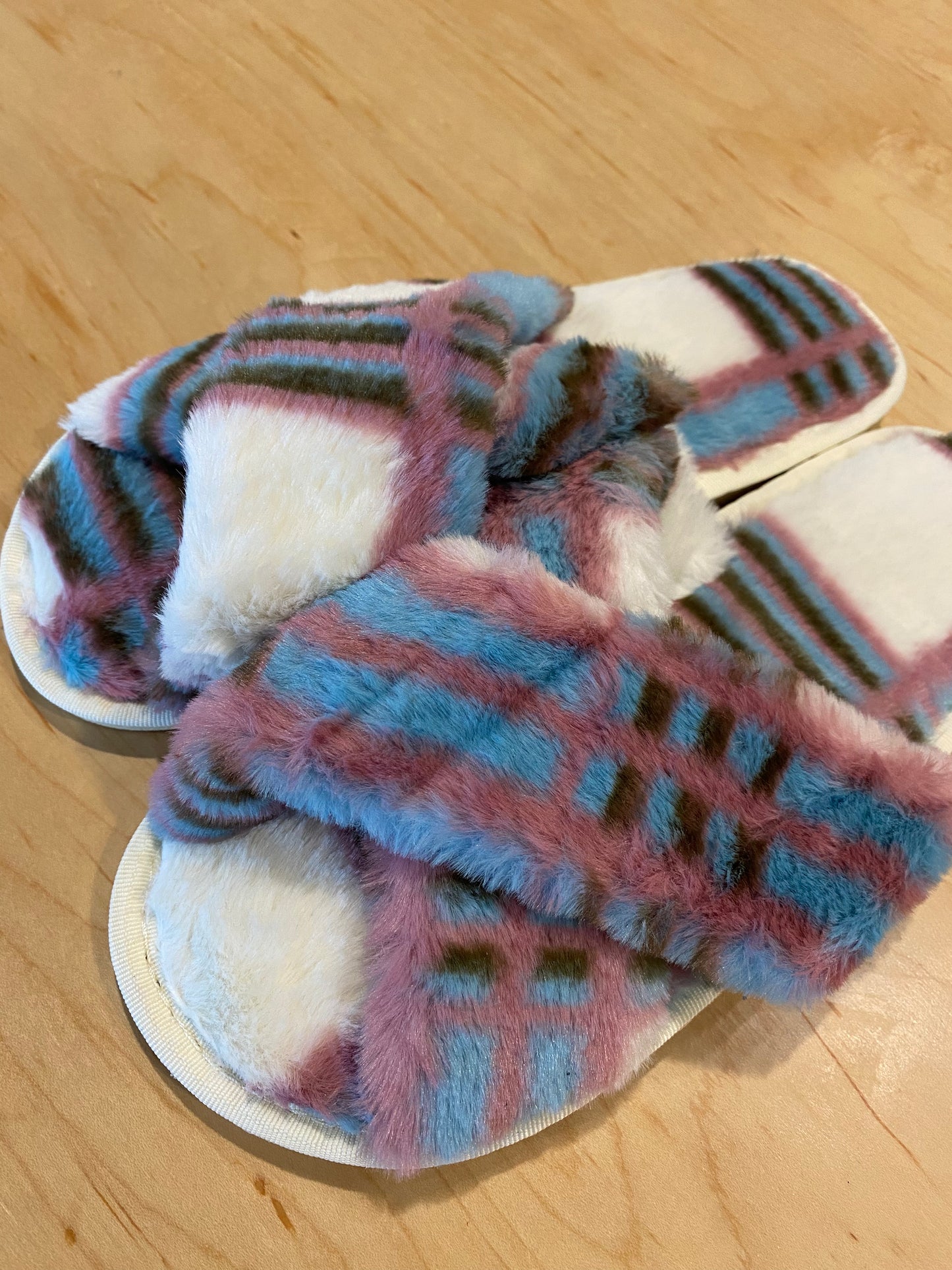 Criss Cross Slippers- Plaid