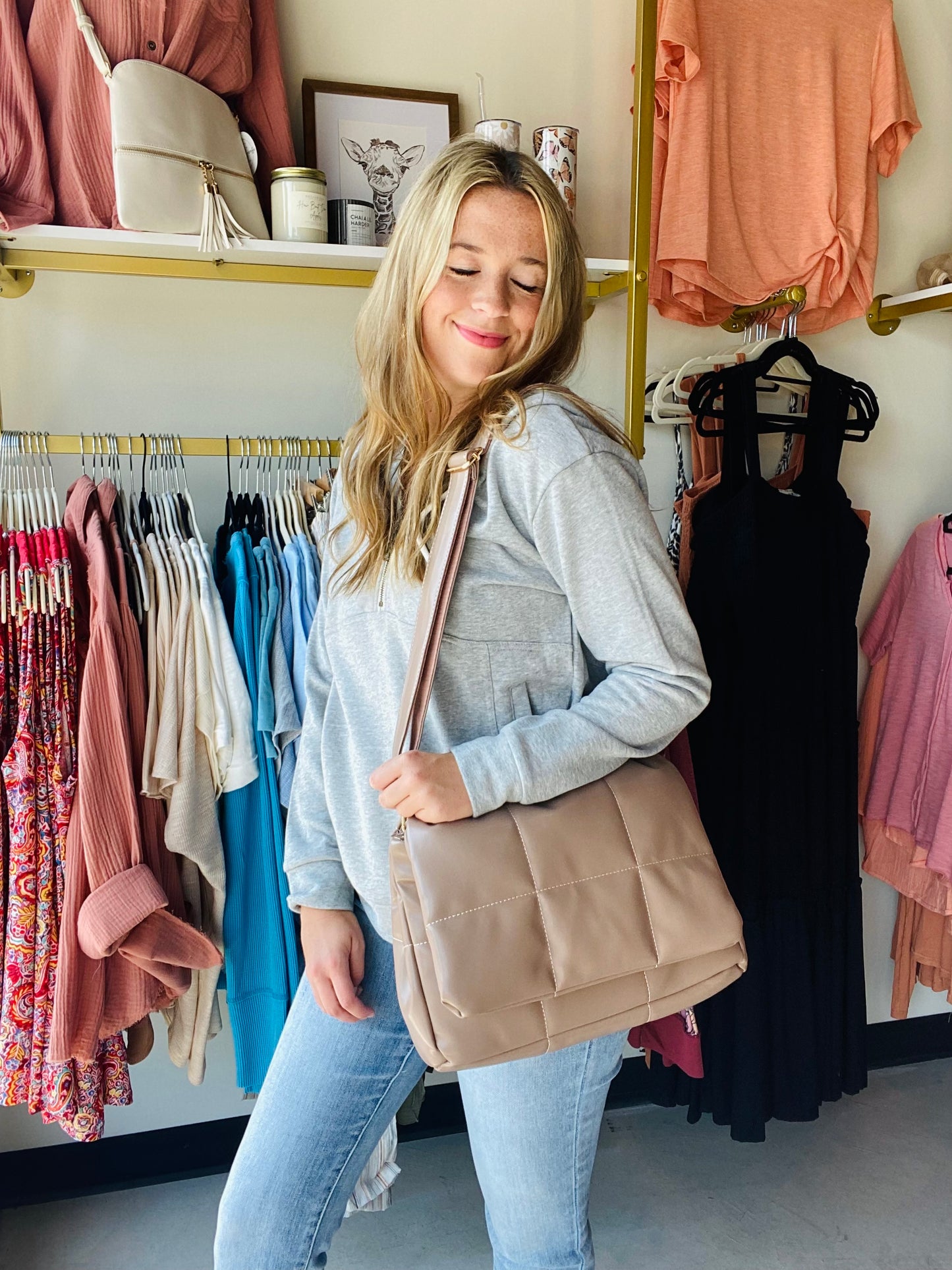 The Light Grey Half Zip Hoodie is a comfortable and versatile addition to your everyday wardrobe. Constructed with a half-zip closure and hooded design, this hoodie is ideal for any occasion. In a neutral color, it pairs perfectly with jeans or leggings. Its soft and cozy fabric ensures maximum comfort all day long.