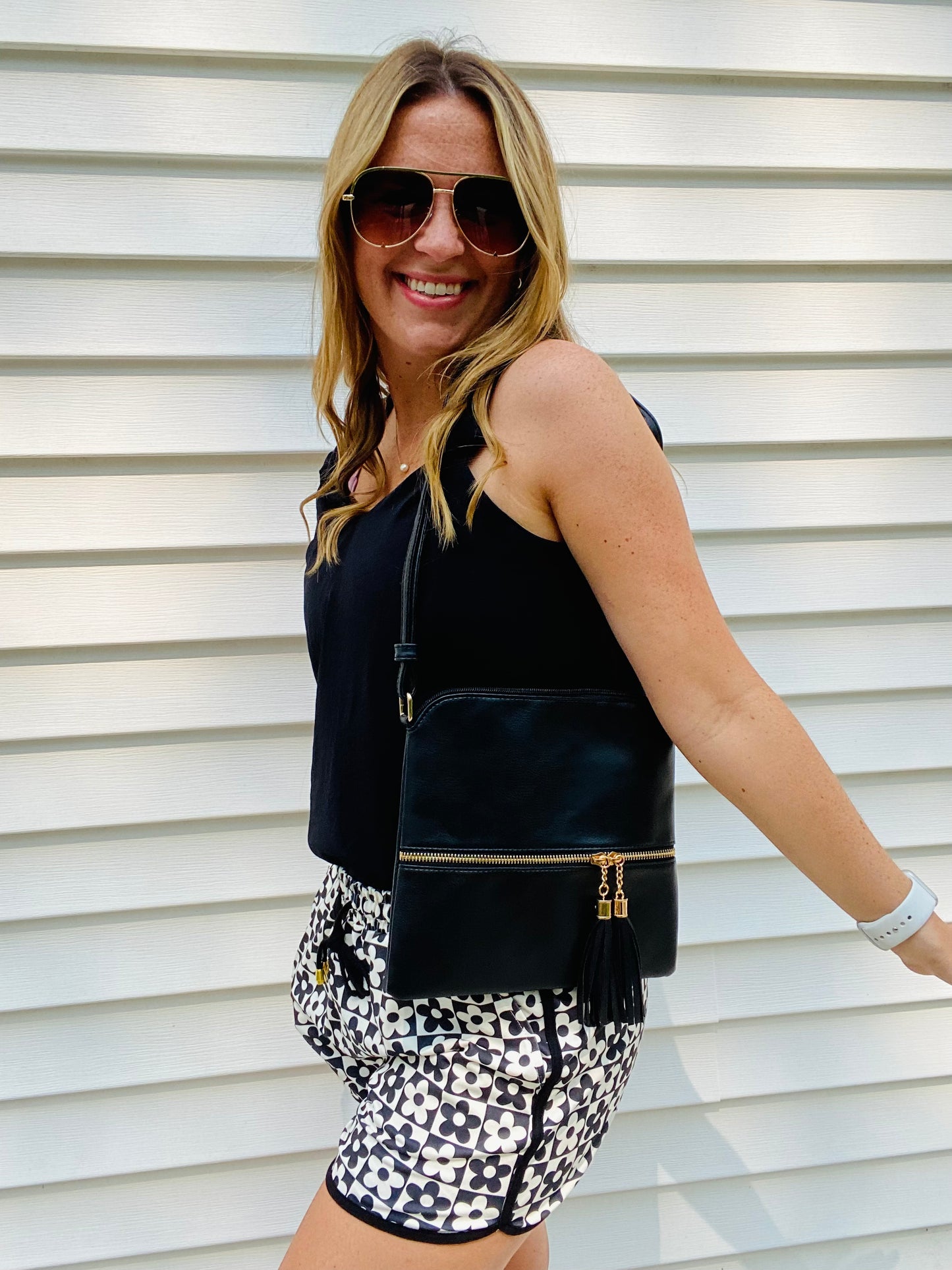Tassel Messenger Bag- Black