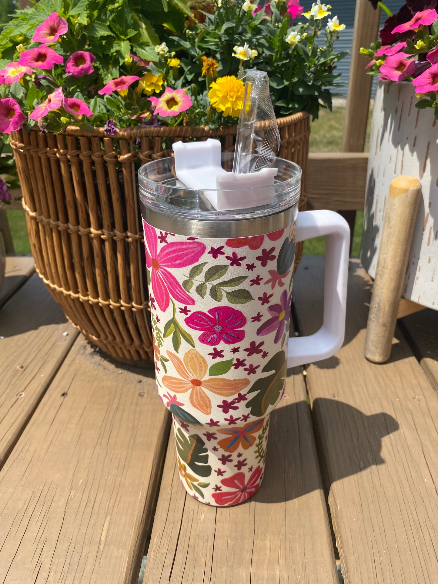 Cream Floral Insulated Tumbler