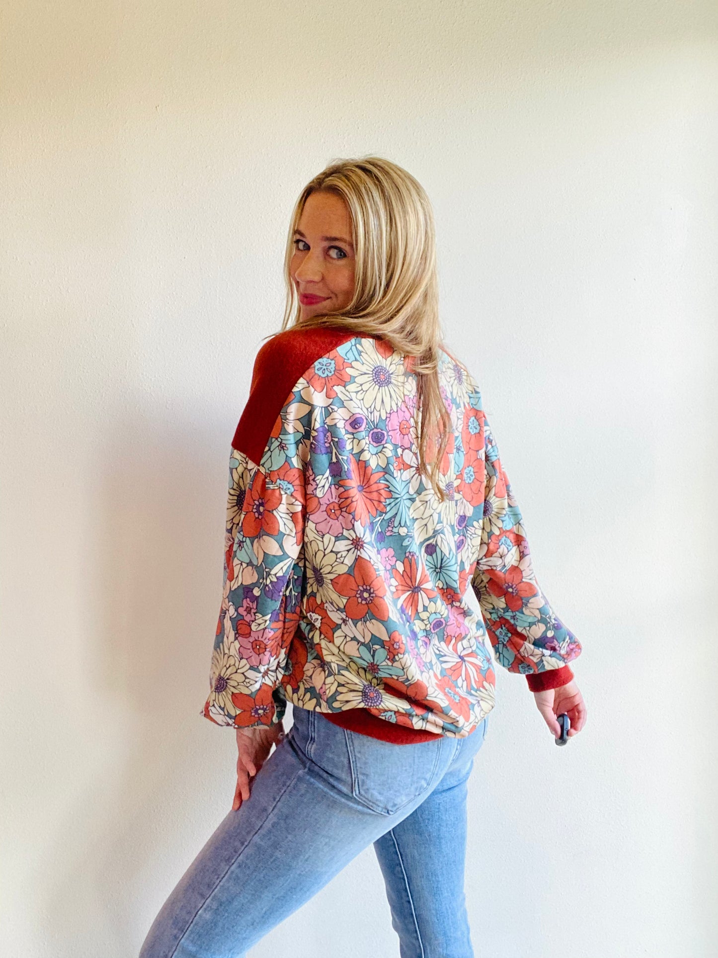 Brushed Contrast Floral Top