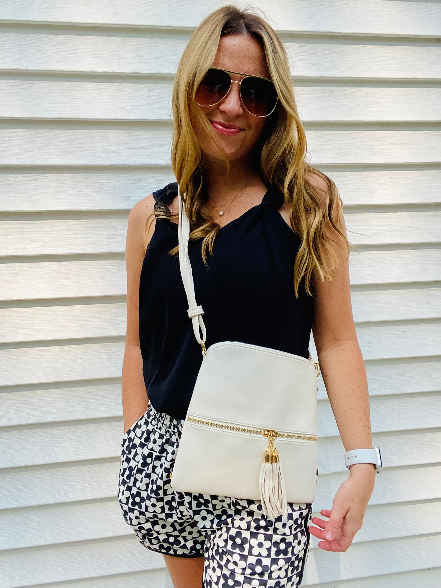 Tassel Messenger Bag- Beige