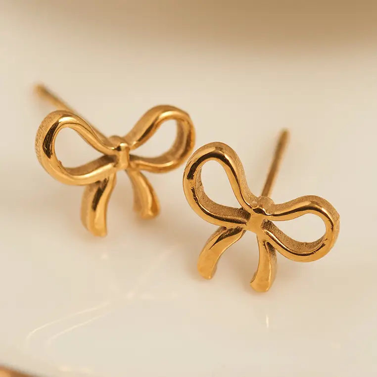18K Gold Bow Studs