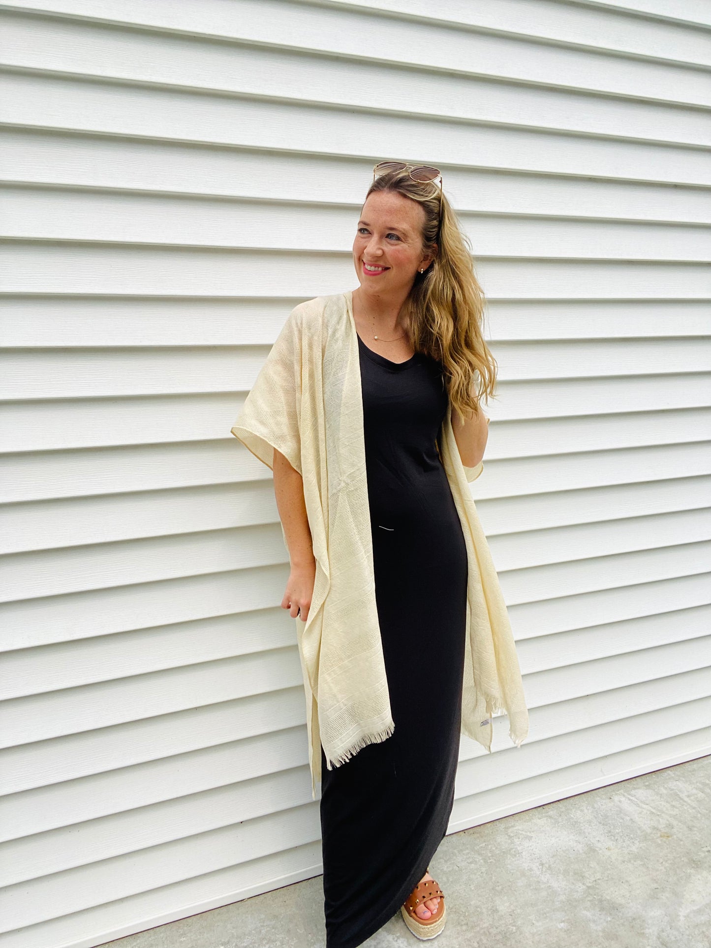 Cream Diamond Embroidered Kimono