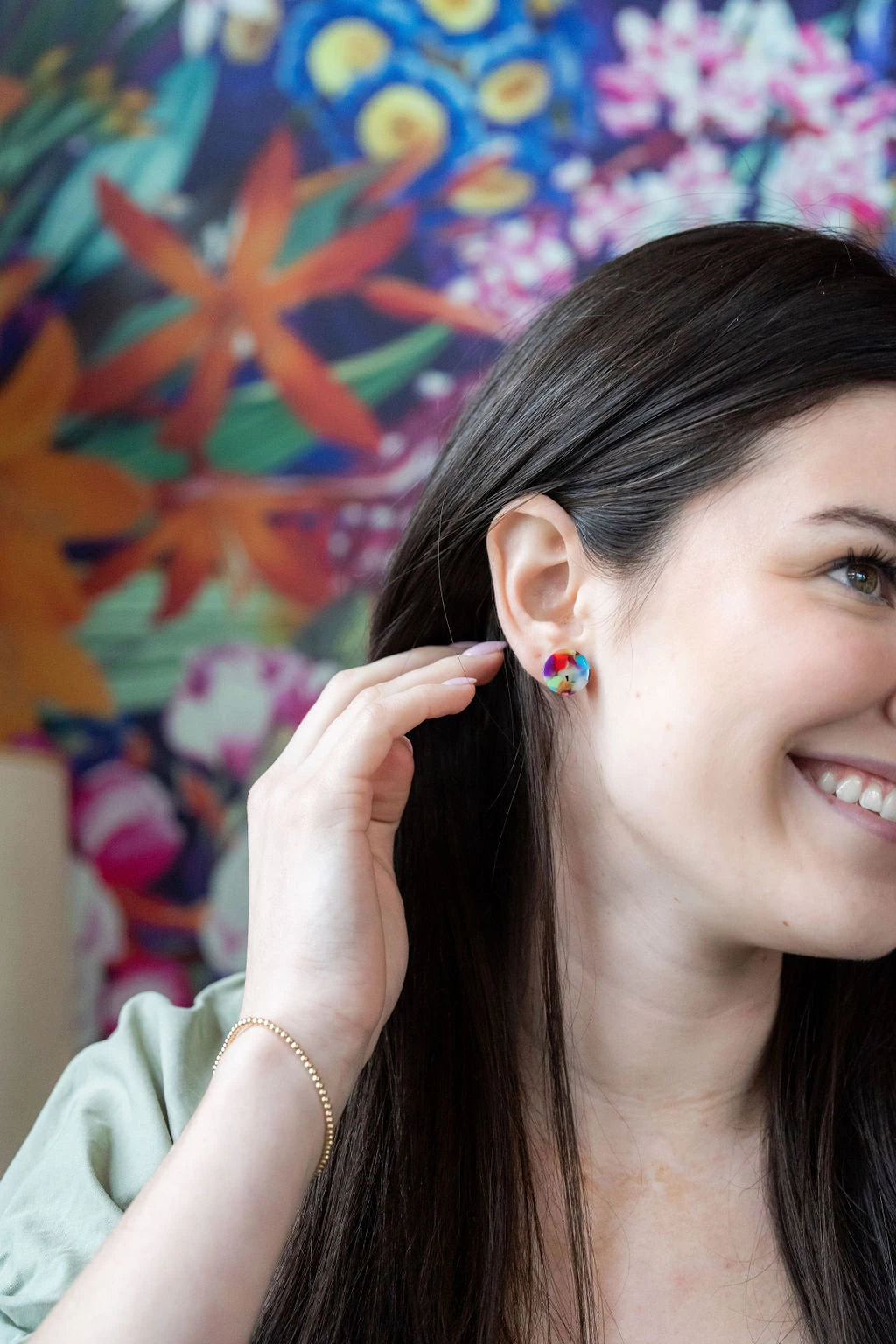 Our classic Sophie Stud Earrings are circle-shaped studs that come in a variety of colors. These earrings are perfect for everyday wear, and the simple design makes them versatile enough to pair with any outfit. These studs are made with high-quality materials, ensuring they will be a staple in your jewelry collection for years to come.