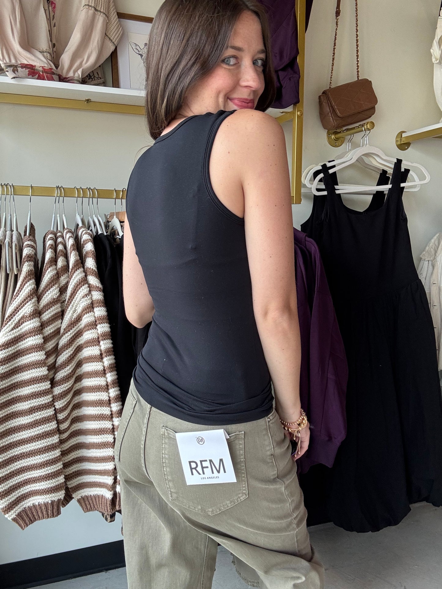 Black U Neck Seamless Tank