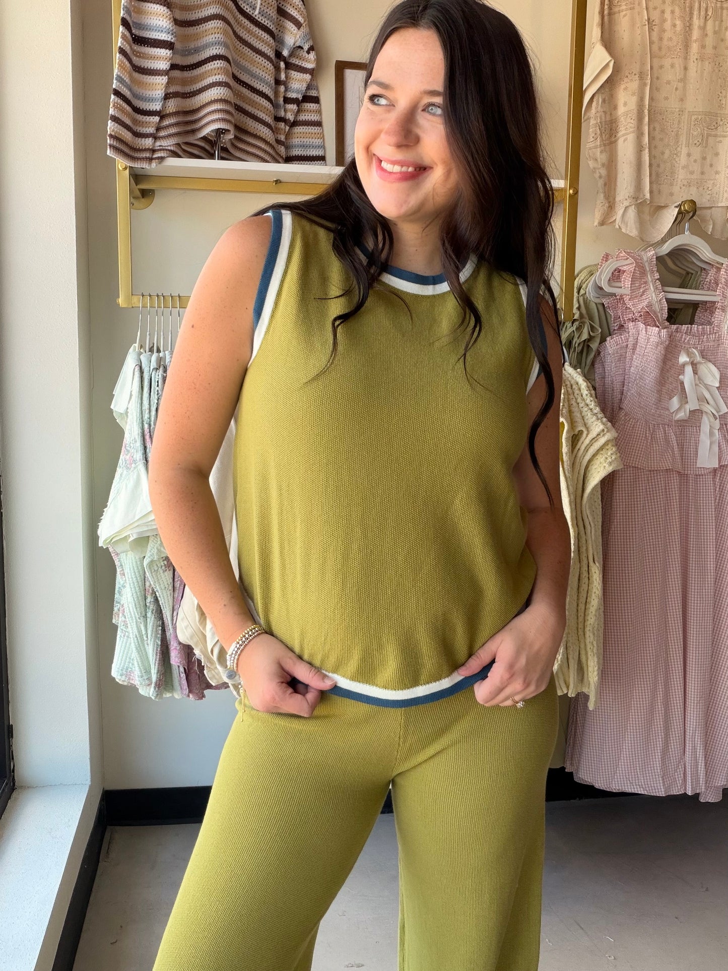 Avocado Knit Sweater Travel Set