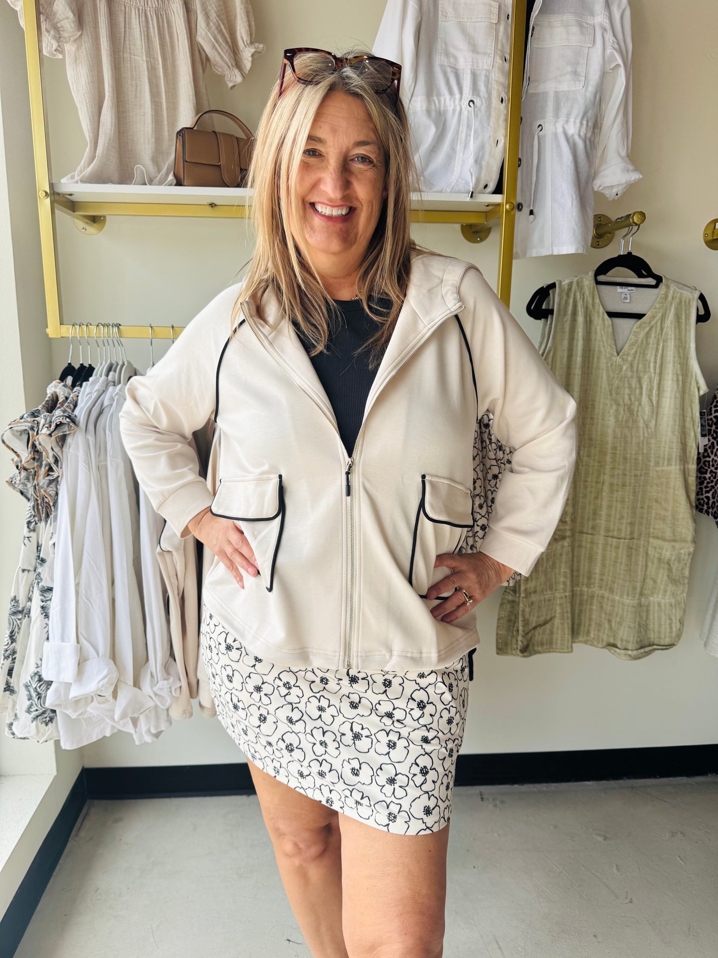 Oatmeal Contrast Piping Zip Up