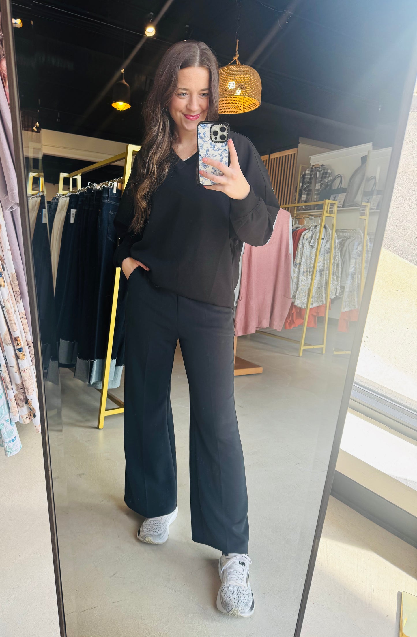 V Neck Raglan Sleeve Pullover