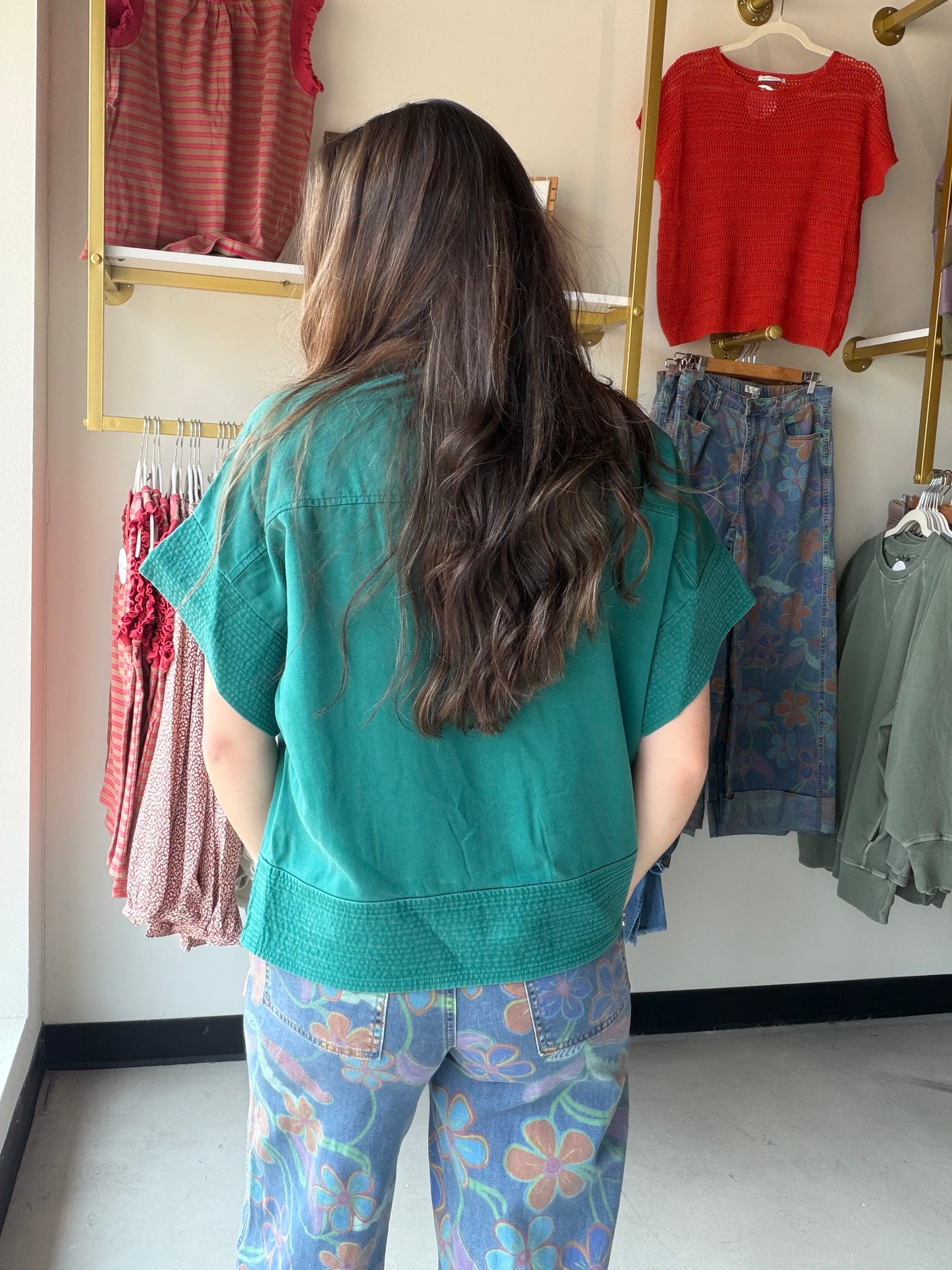 Spruce Button Trapunto Stitch Top