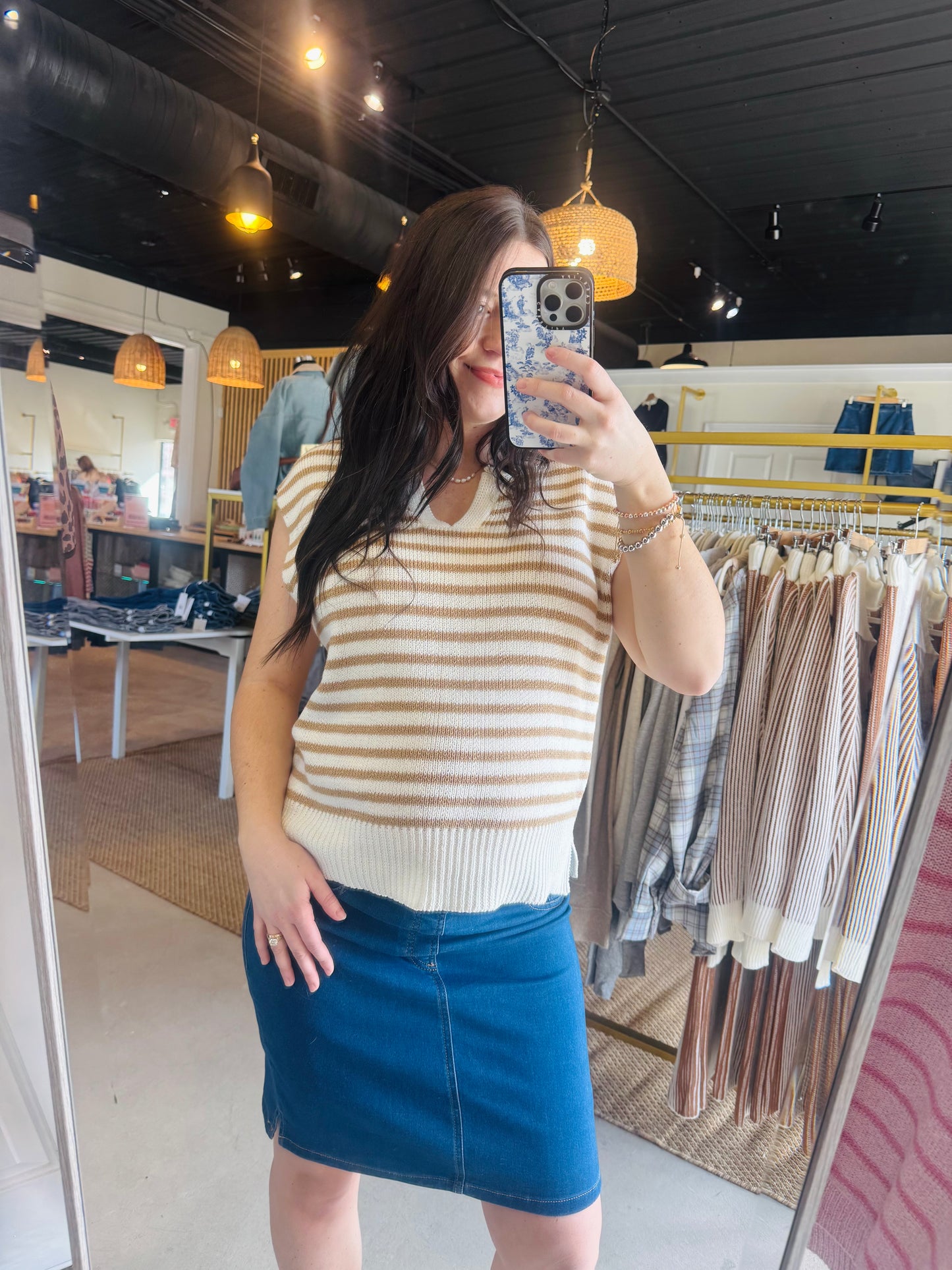 Ivory Taupe Sleeveless Sweater