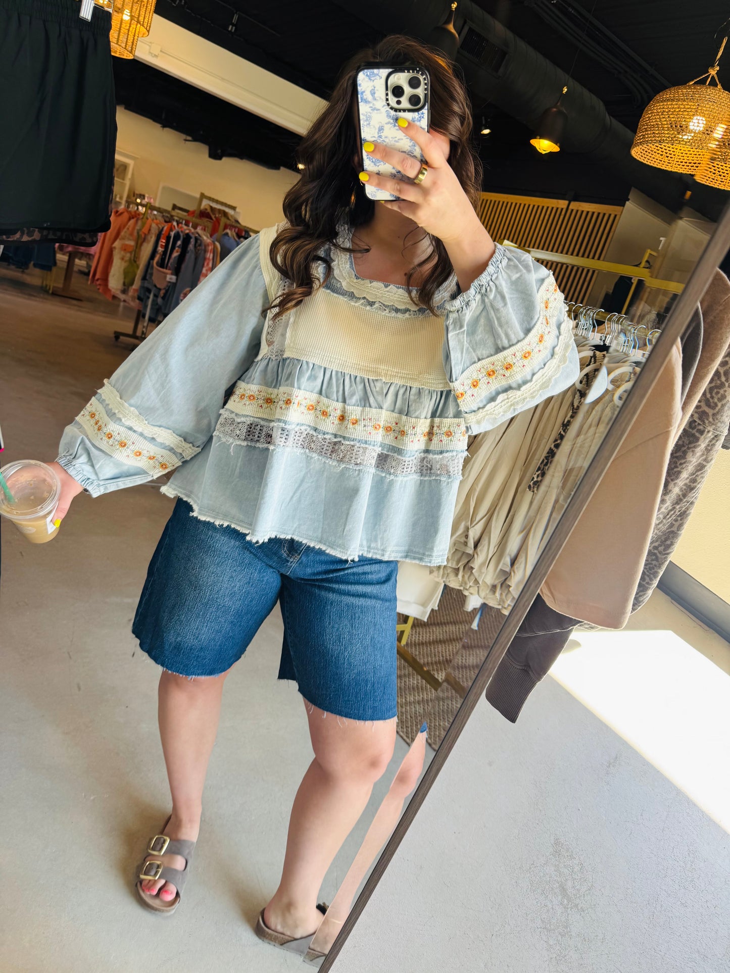 Wide-Leg Denim Bermuda Shorts - Dark Wash