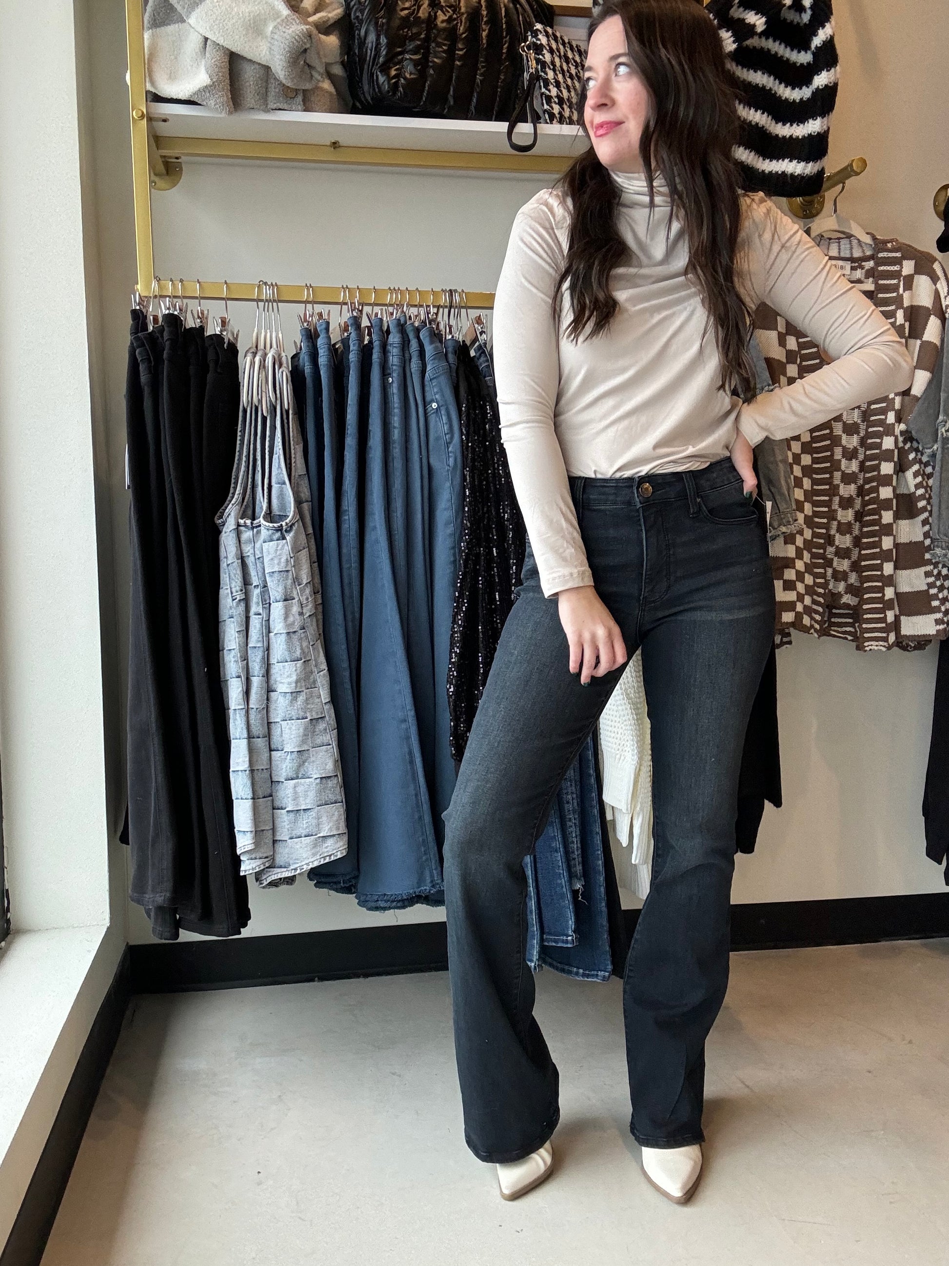 Ana High Rise Flare Kut – White Giraffe Boutique - Main Image