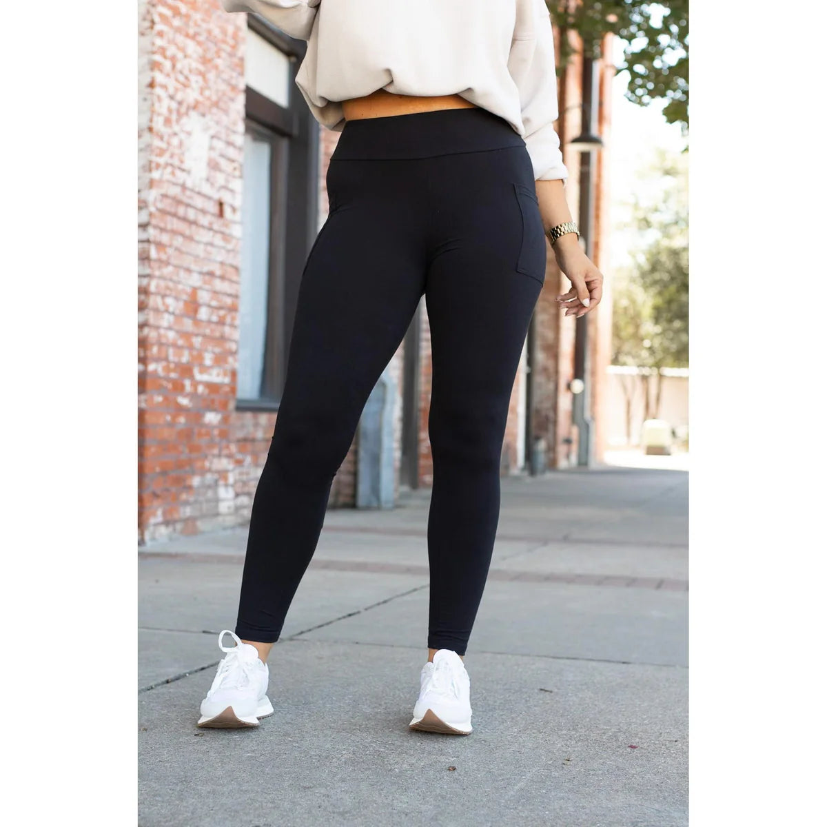 Black Luxe Pocket Leggings