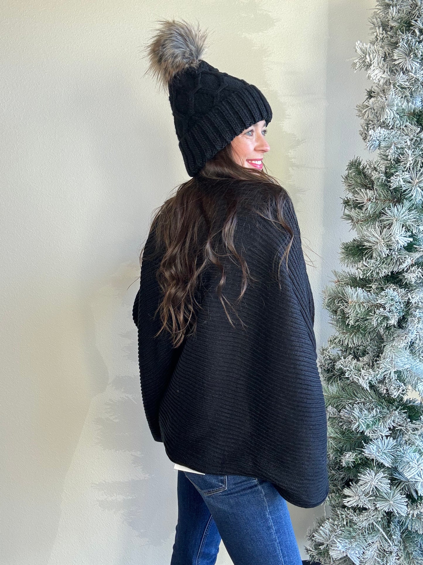 Meg Pullover Poncho - Black