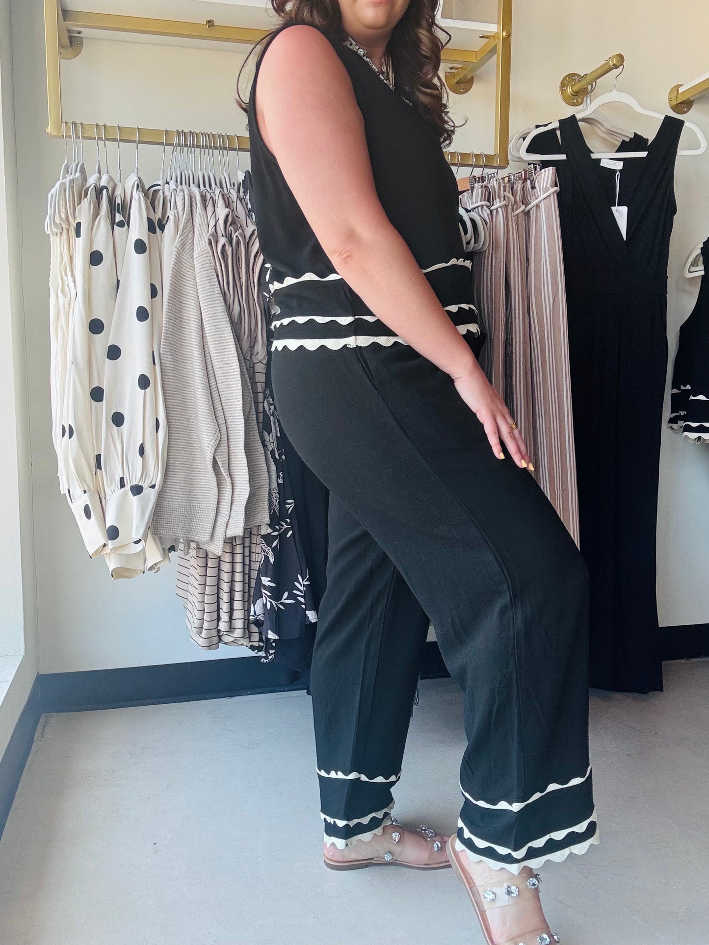 Black Scallop Detail Pants