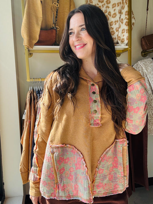 Camel Collared Accent Pullover