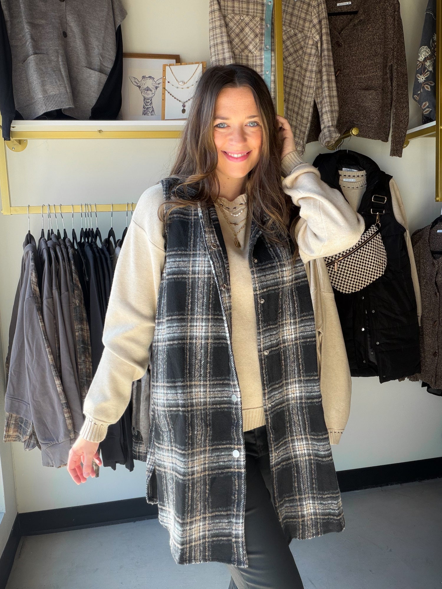 Black flannel oversized sleeveless vest and cardigan