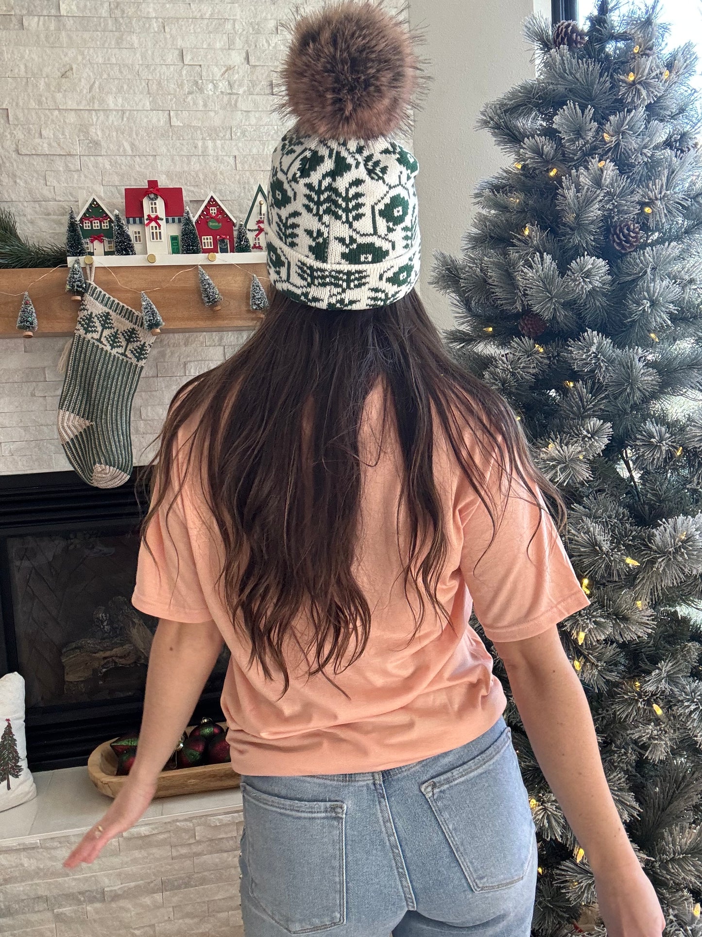 Girl Who Loves Christmas Tee