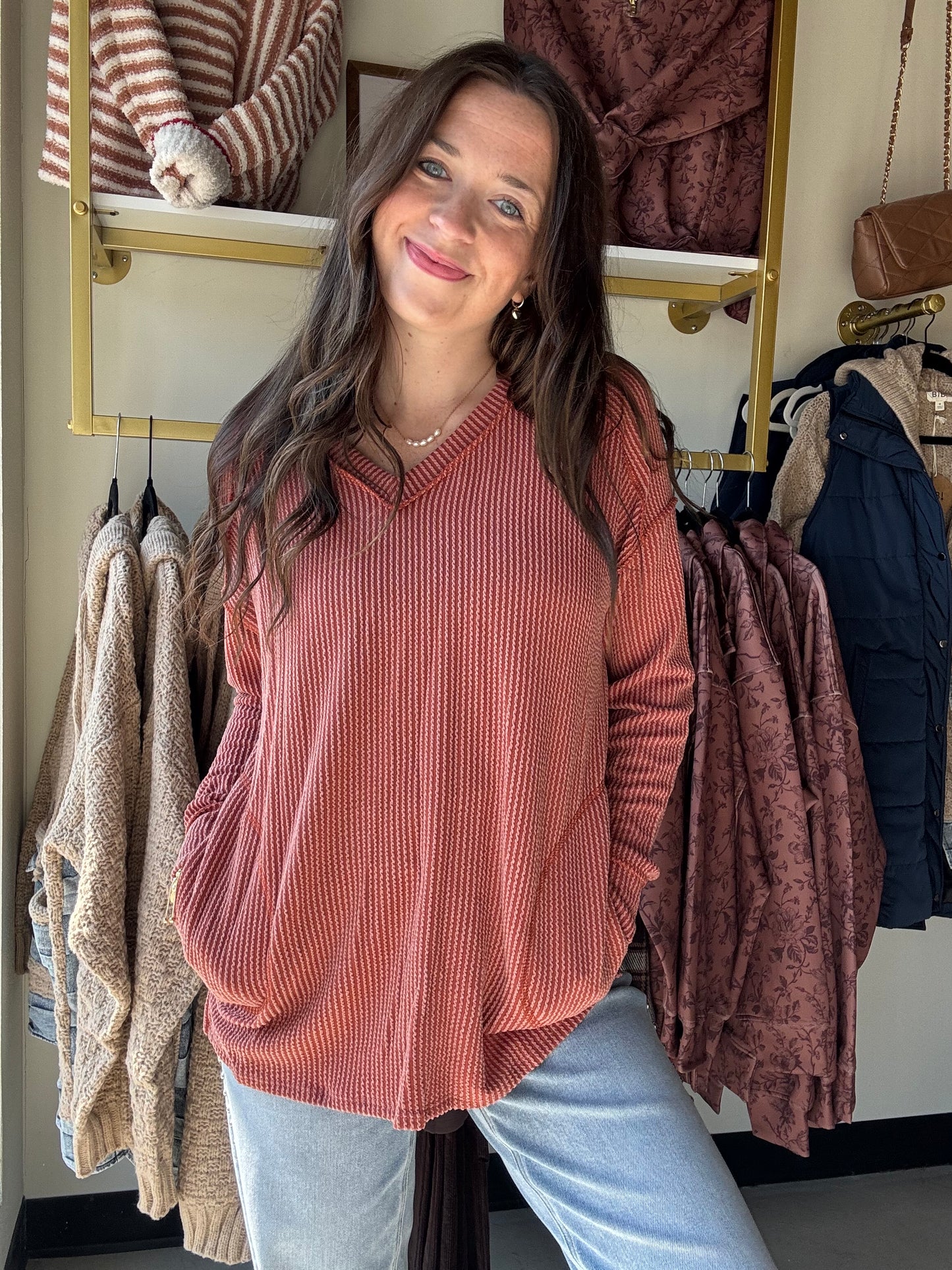 Brick Ribbed V Neck