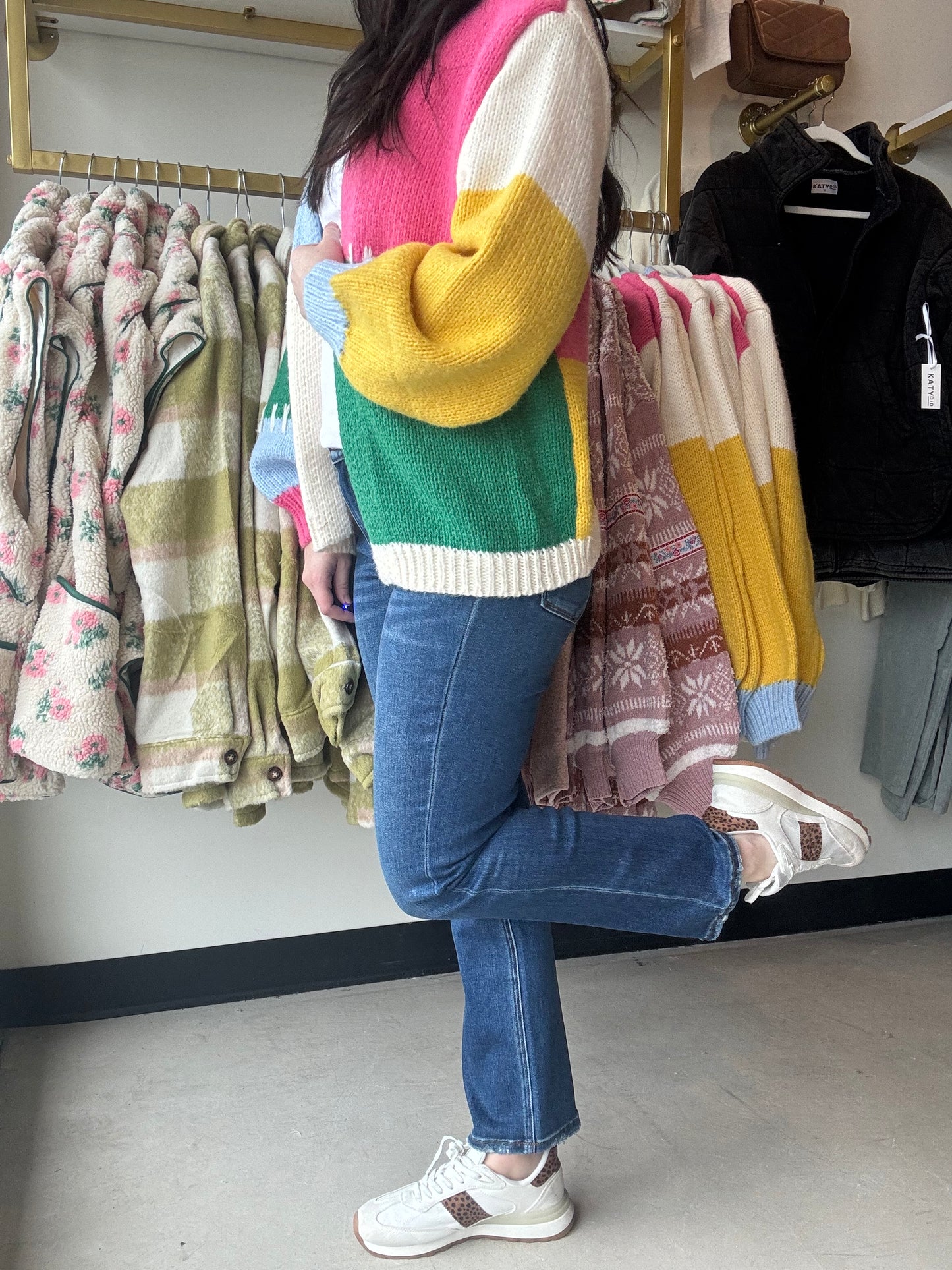 Mid Rise Ankle Slim Straight Jeans