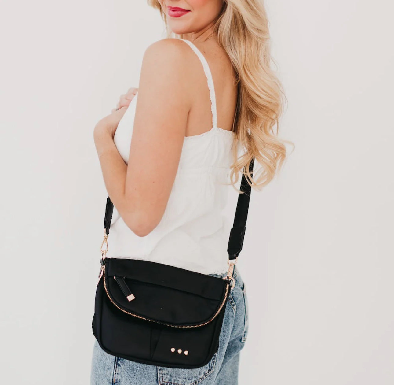 Black Tilly Crossbody