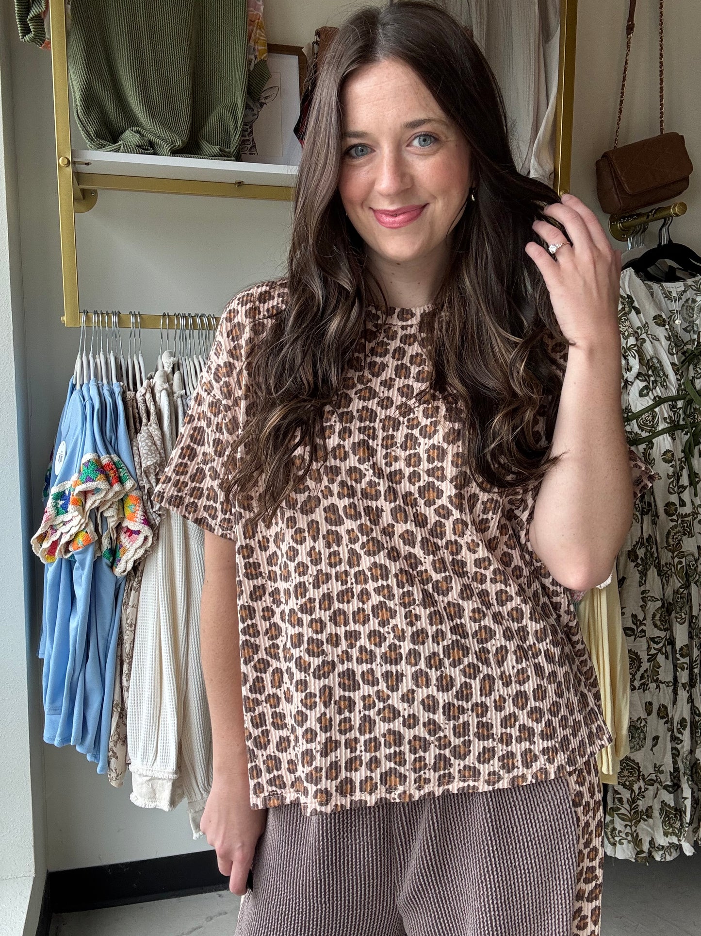 Ribbed Leopard Crewneck Tee