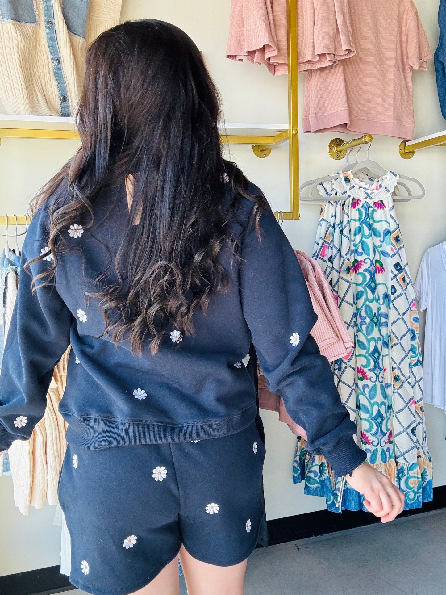 Daisy Embroidery Crewneck