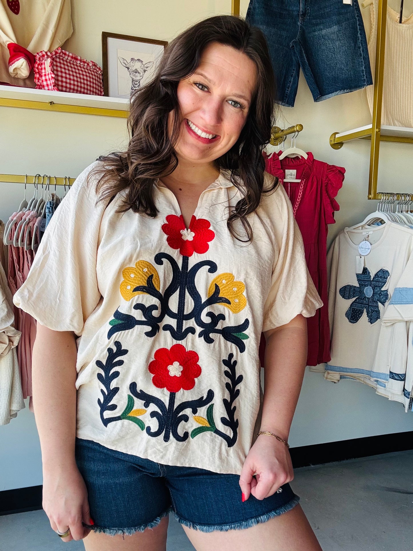 Umgee

Embrace effortless elegance with this stunning Umgee embroidered boho blouse. Featuring vibrant floral stitching and breezy bubble sleeves, it’s the perfect lightweight piece for sunshine-filled days and weekend escapes.

Vibrant multicolor floral embroidery
Flattering split V-neckline
Chic dolman bubble sleeves
Breathable viscose-nylon blend
Effortless relaxed boho fit
Versatile oatmeal neutral shade
