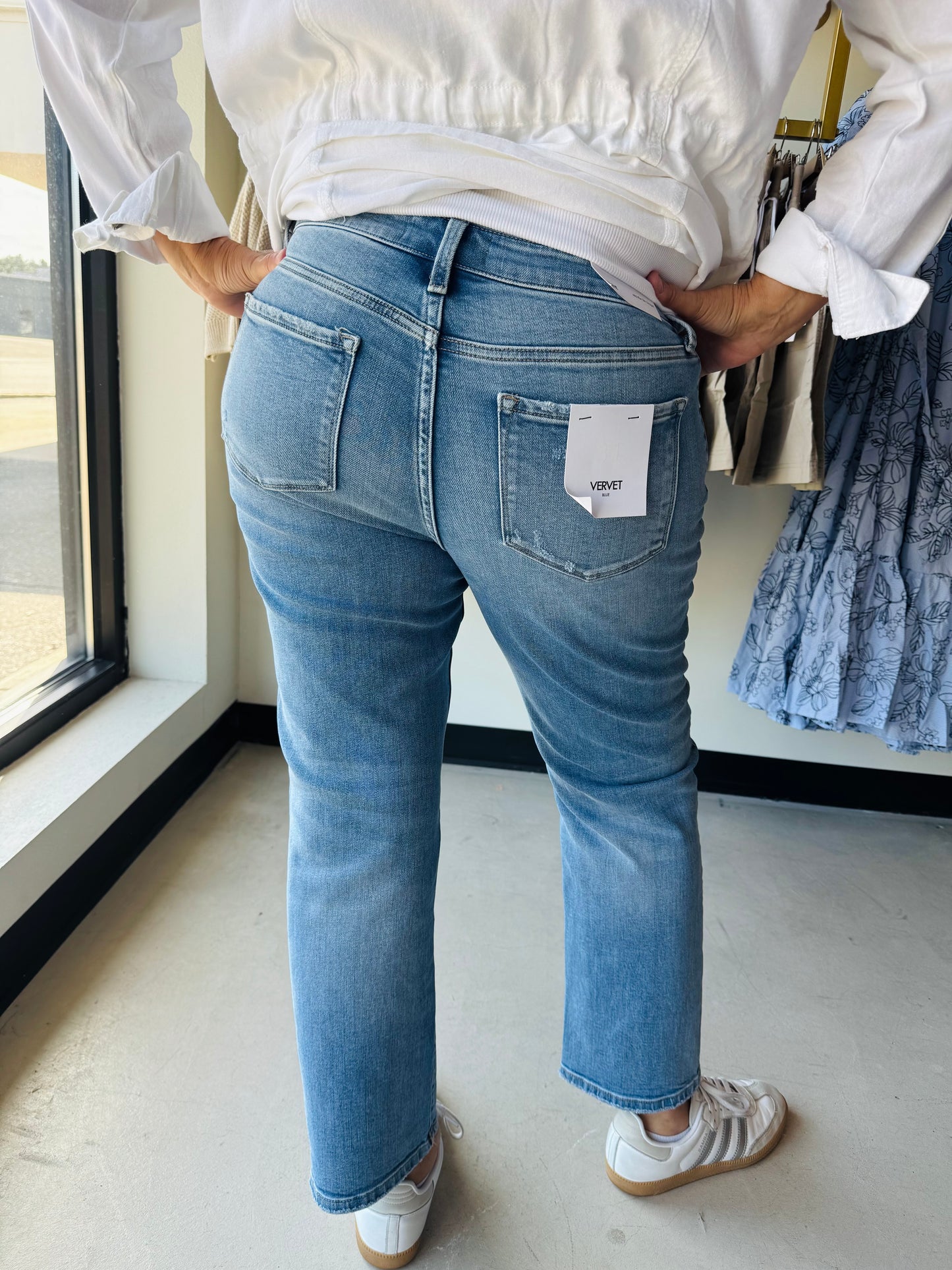 Mid Rise Ankle Straight Denim