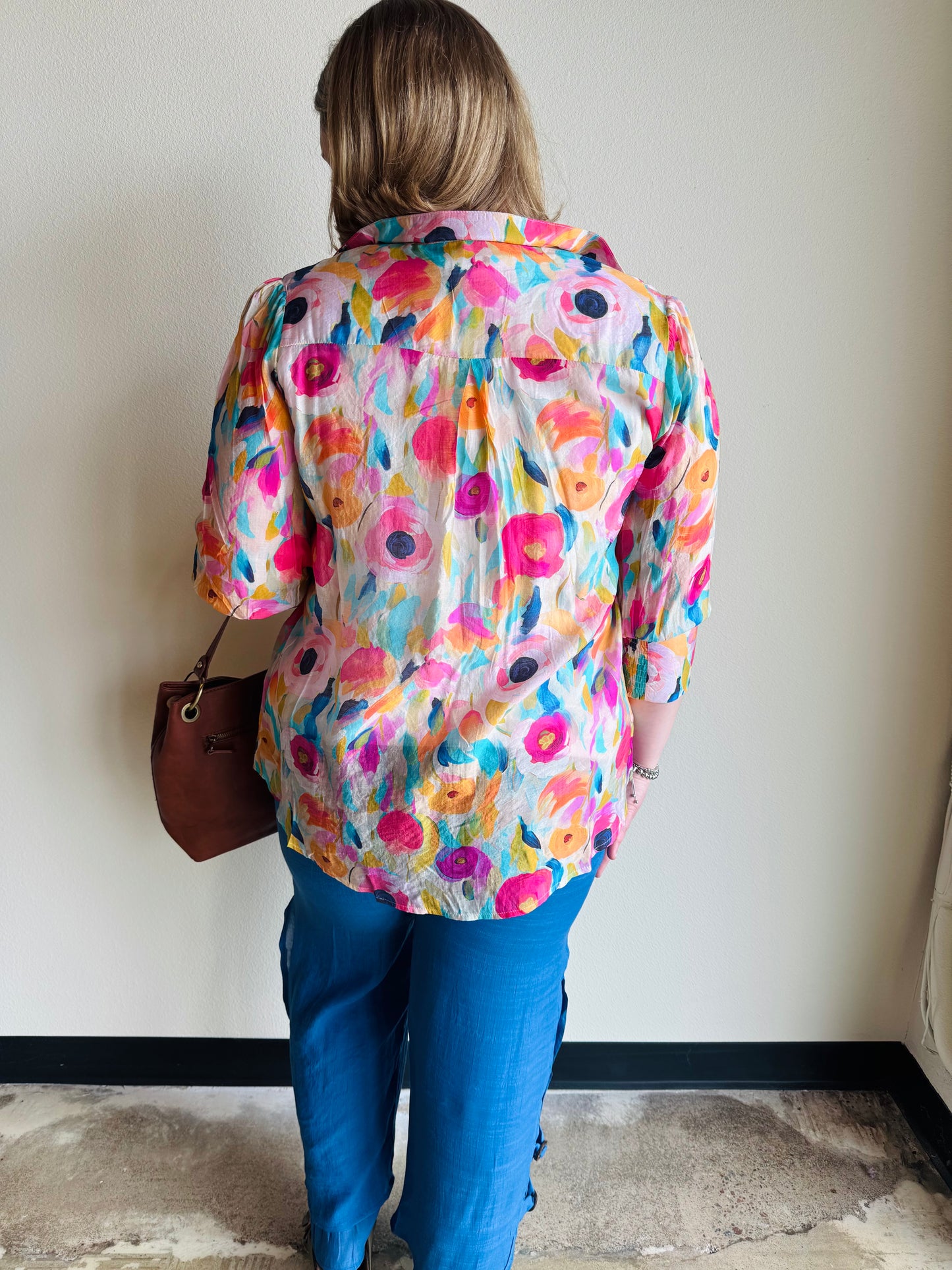 Bright Floral 3/4 Sleeve Top