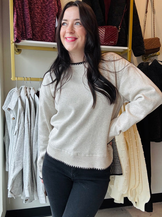 Ivory Carmine Pullover