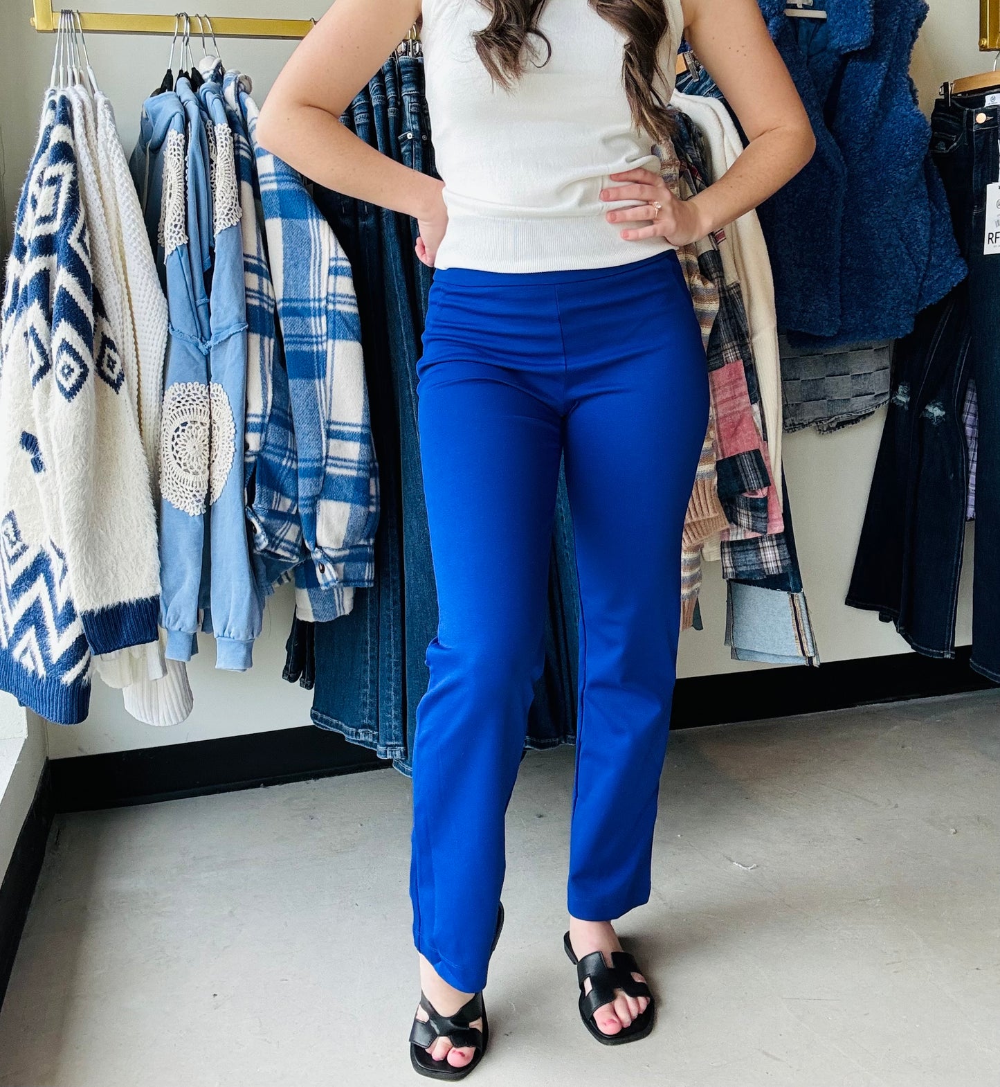 Magic by Dear Scarlett brings you a slim straight version as well! It's no illusion, this fabric is expertly engineered to sculpt as it stretches! We love the slim straight look on this pair of pants. • High waisted with double knit fabric, Inseam: 29” • 4-way stretch • Core shaping technology.