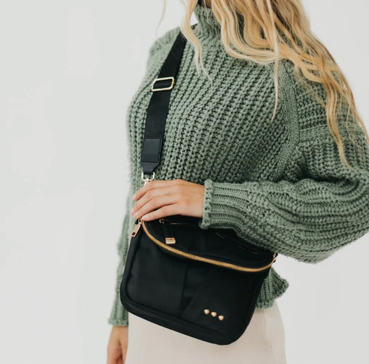 Black Tilly Crossbody