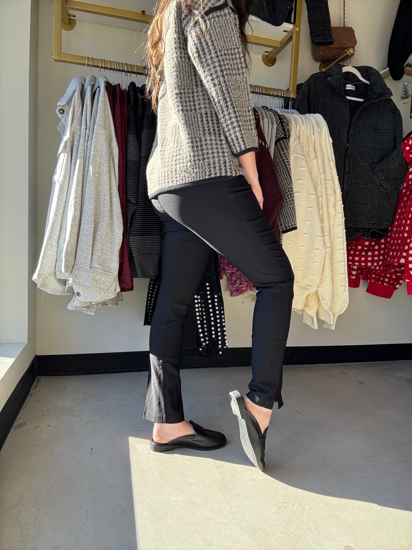 Flatten In Slimming Ankle Pants