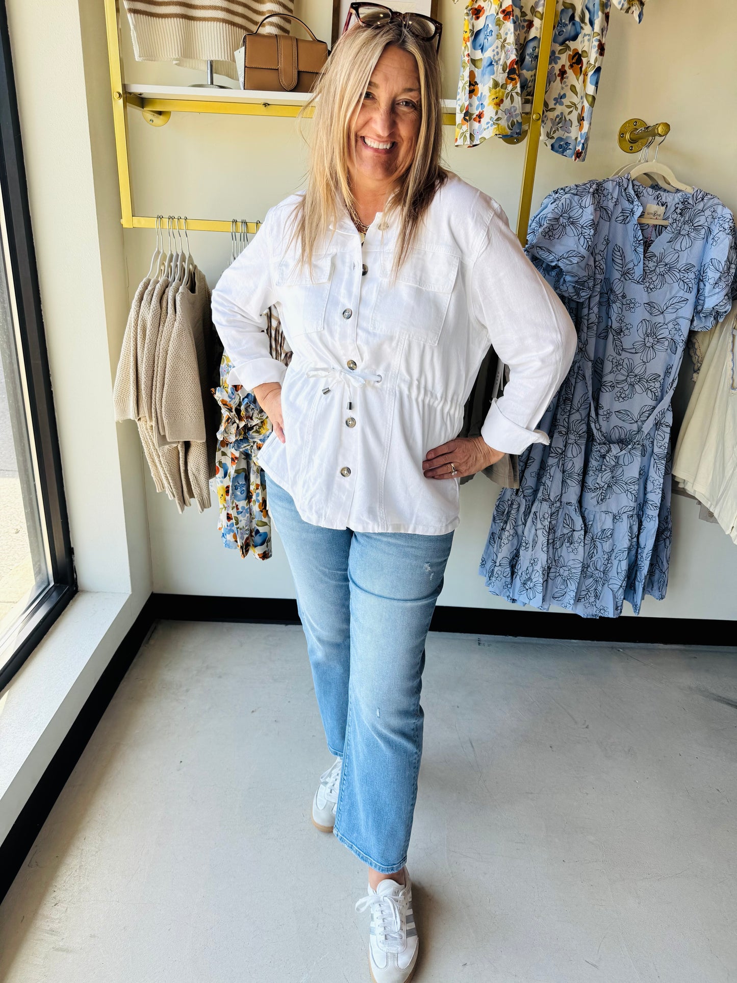 Mid Rise Ankle Straight Denim