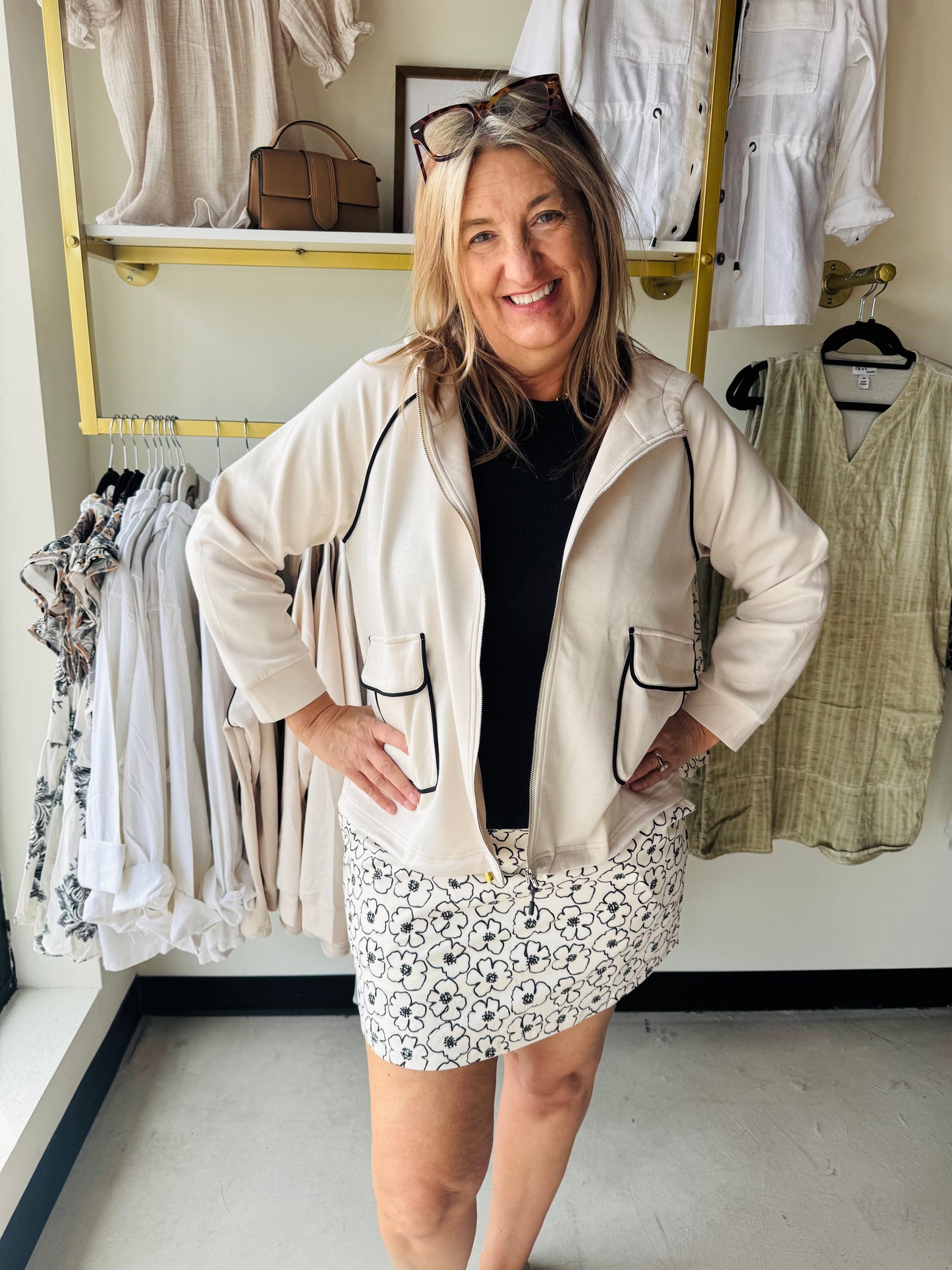Oatmeal Contrast Piping Zip Up