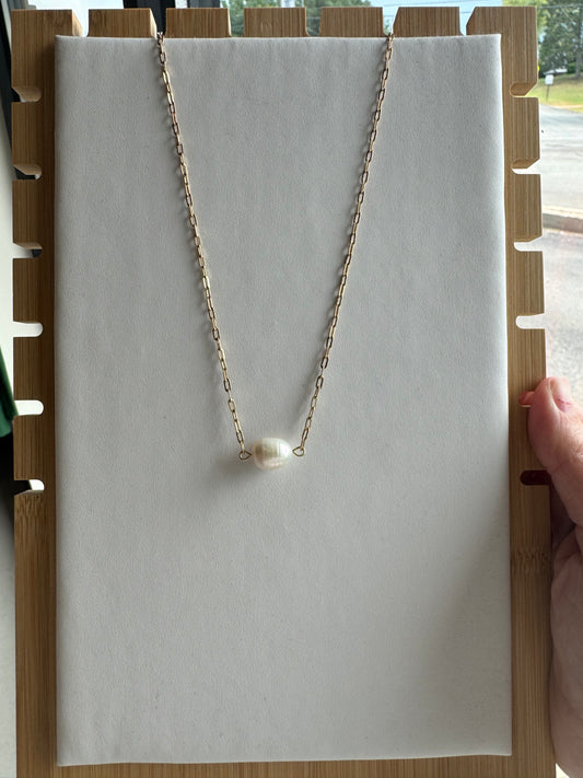 Blossom Pearl Necklace - Worn Gold