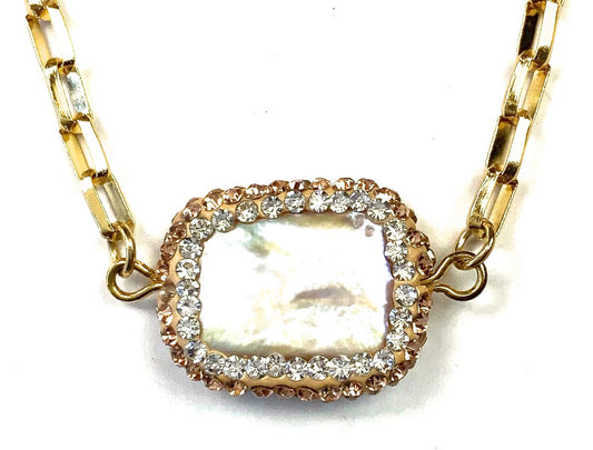 Pearl Pendant Chain Necklace
