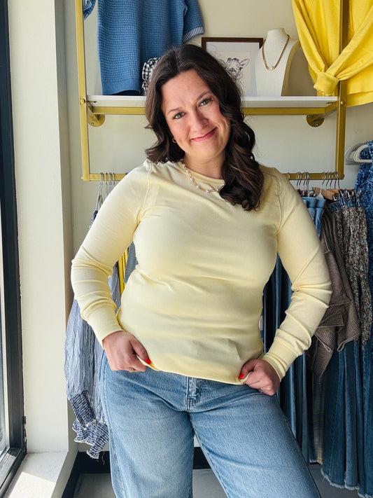 Thread and Supply&nbsp;

So classic and effortless, this essential long sleeve tee from our basics collection is featured in a relaxed silhouette and crew neckline.&nbsp;

Long-sleeved top
Crew neckline
Measurements for a size small:

Length: 25.5"
Chest: 16"
Sleeve length: 25.5"
Sweep: 17 1/4"
Fabric Content/Care:&nbsp;

95% Rayon
5% Spandex