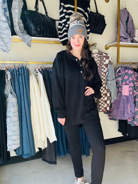 Unwind in style with our Luxe Comfort Zone Set. Available in sleek black or vibrant teal, this pullover and legging set is the epitome of cozy. Complete with a hood and convenient snaps on the top, you'll never want to take it off. Relaxation has never been so chic.

Fabric:&nbsp;&nbsp;46% Rayon, 50% Polyester, 4% Spandex