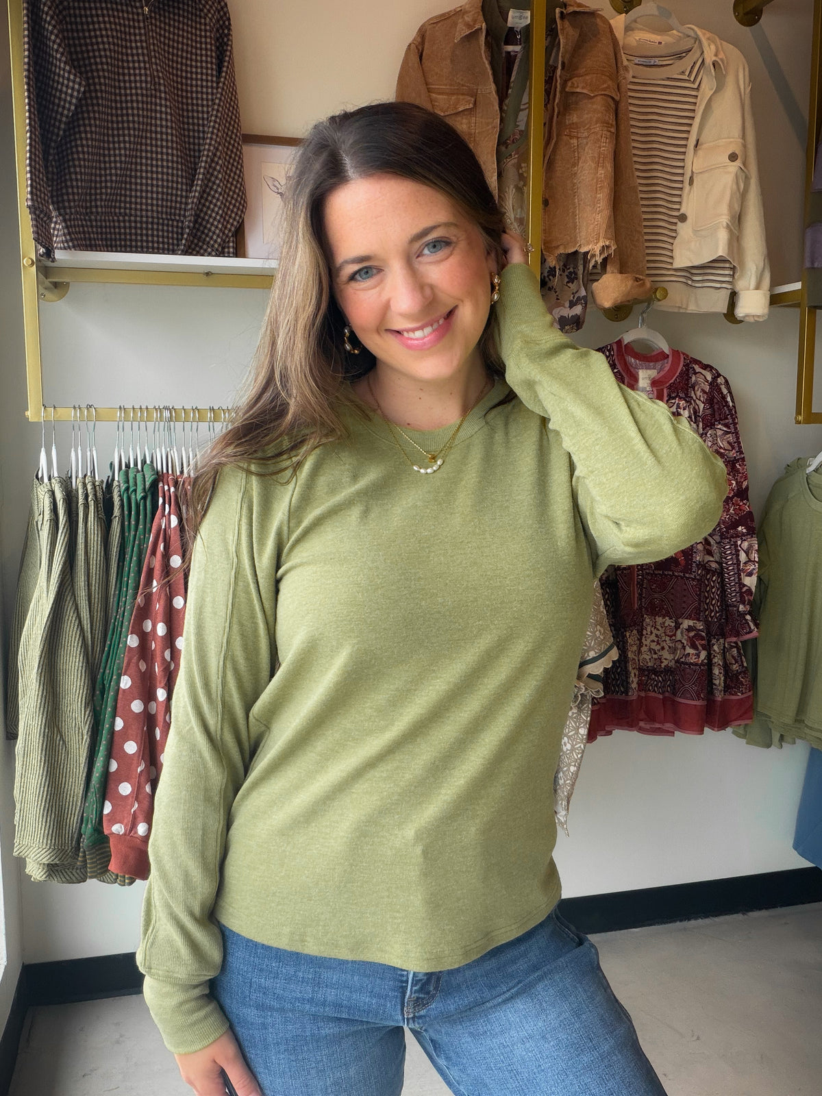 Soft, easy, and effortlessly put-together — the Matcha Lightweight Sweater Top from&nbsp;Staccato is your new go-to for elevated everyday dressing. Its tonal matcha hue pairs beautifully with denim, trousers, or your favorite midi skirt, while the hacci jersey fabric drapes with just the right amount of structure.

Crew neckline for a clean, classic look
Rib-accented detailing at the cuffs and hem
Long sleeve silhouette for year-round layering
Solid hacci jersey construction — lightweight yet cozy
80% Polye