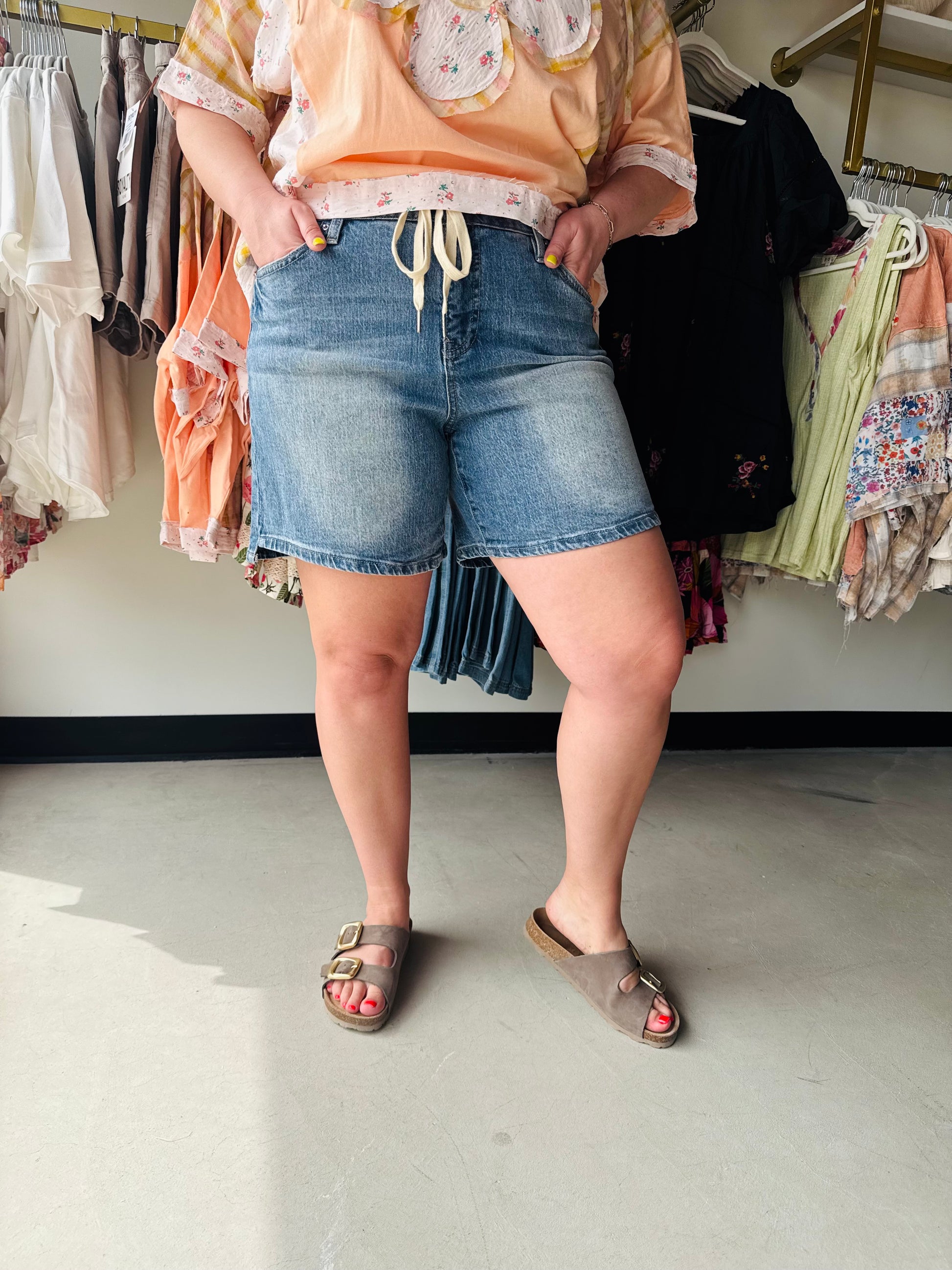 Royalty Light Wash Tummy Control Relaxed Midi Shorts

Experience ultimate confidence with these built-in tummy control midi shorts featuring a flattering relaxed fit. Designed with a chic front tie waist and premium medium wash denim, they offer the perfect blend of casual comfort and structured support for all-day wear.

Built-in tummy control for confidence
Flattering midi length for coverage
Adjustable front tie secures fit
Relaxed silhouette for maximum comfort
Premium medium wash denim finish
Versatile