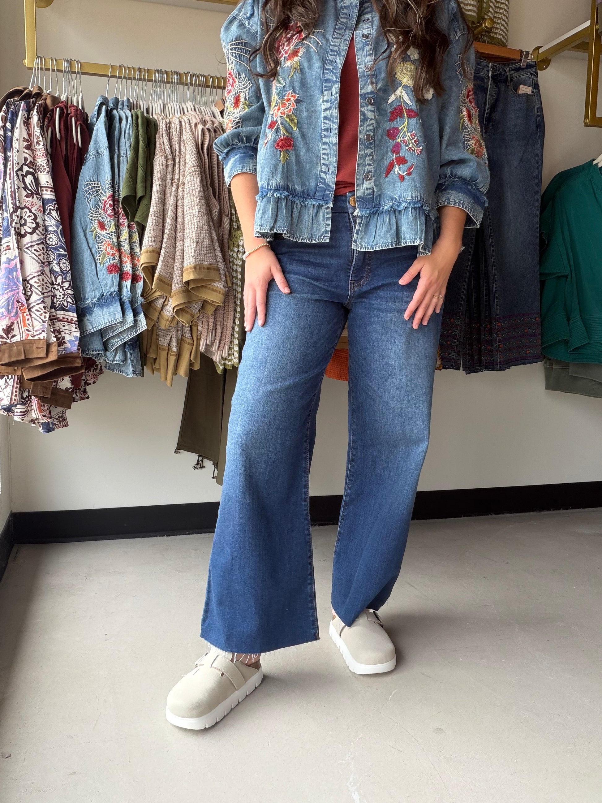 Meet the Meg High Rise Wide Leg Denim by Kut from the Kloth — the wide-leg jean that does everything right. A high-rise waist elongates your silhouette while the sweeping wide leg creates that effortlessly cool, fashion-forward look you've been chasing.

In the beautiful Harmony wash, these jeans pair seamlessly with everything from fitted tees to flowy blouses. The 93% Cotton, 6% Polyester, 1% Spandex blend gives you the structure of a classic denim with just enough stretch for all-day comfort.

High 